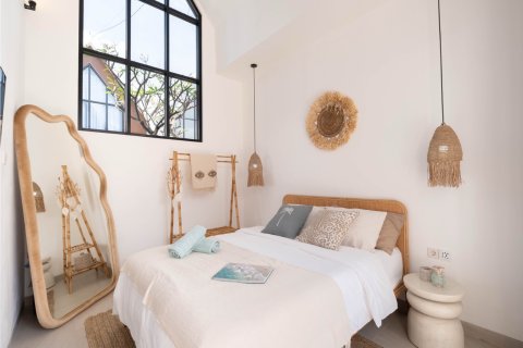 76m2 Villa in Kerobokan, Badung, Indonesia No. 9689 11