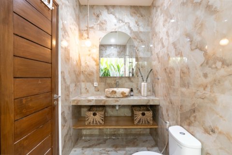76m2 Villa in Kerobokan, Badung, Indonesia No. 9689 14