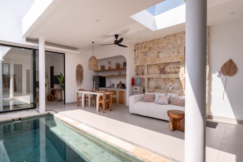 76m2 Villa in Kerobokan, Badung, Indonesia No. 9689 2