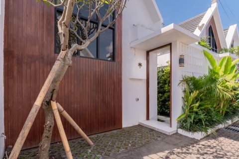 76m2 Villa in Kerobokan, Badung, Indonesia No. 9689 22