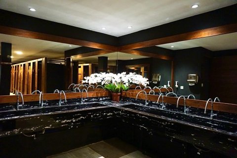 1159m2 Commercial property in Seminyak, Badung, Indonesia No. 9731 11