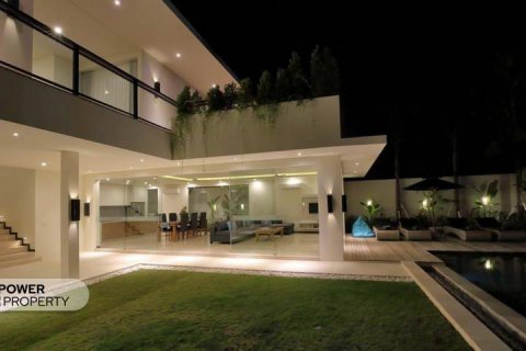 3 bedrooms Villa in Seminyak, Badung,  No. 9036 8