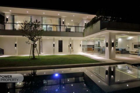 3 bedrooms Villa in Seminyak, Badung,  No. 9036 4