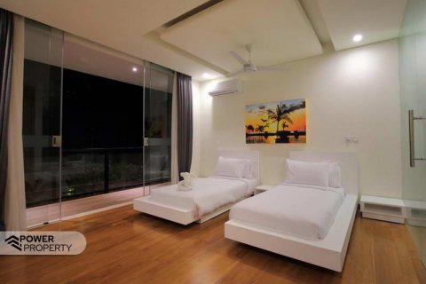 3 bedrooms Villa in Seminyak, Badung,  No. 9036 16