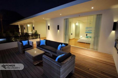 3 bedrooms Villa in Seminyak, Badung,  No. 9036 13