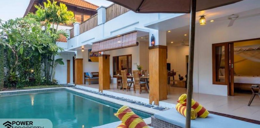 2 bedrooms Villa in Seminyak, Badung,  No. 9035