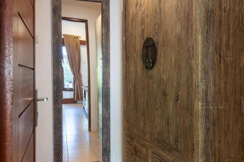 2 bedrooms Villa in Seminyak, Badung,  No. 9035 25