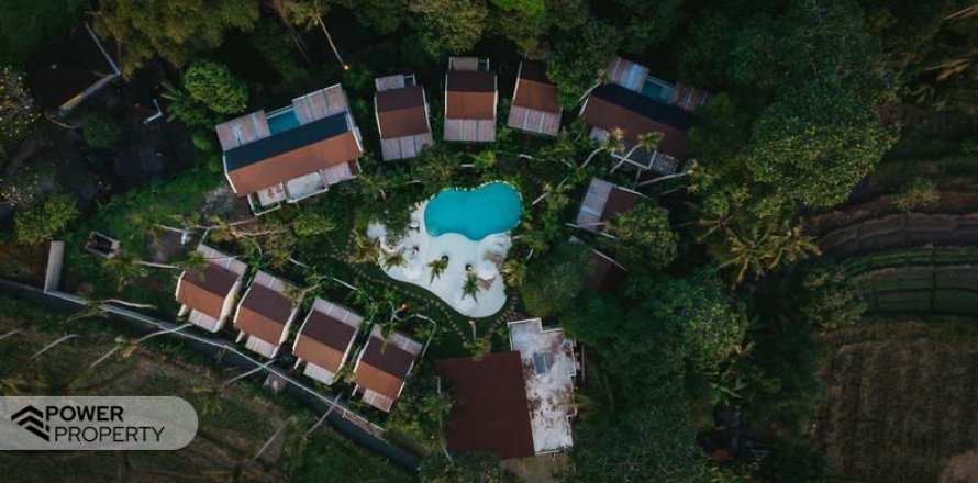 13 bedrooms Villa in Tabanan,  No. 9031