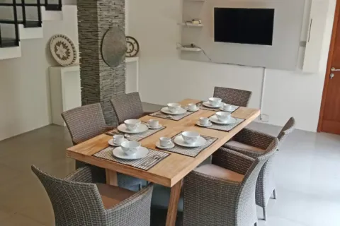 4 bedrooms Villa in Tibubeneng, Badung, Indonesia No. 10529 6