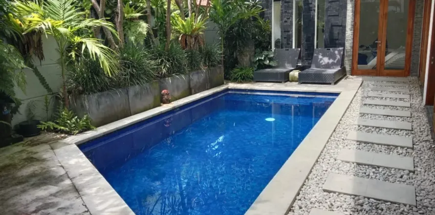 4 bedrooms Villa in Tibubeneng, Badung, Indonesia No. 10529