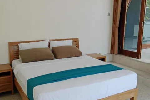 4 bedrooms Villa in Tibubeneng, Badung, Indonesia No. 10529 13
