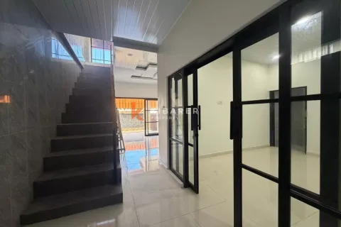 3 bedrooms Villa in South Denpasar, Denpasar, Indonesia No. 12128 7