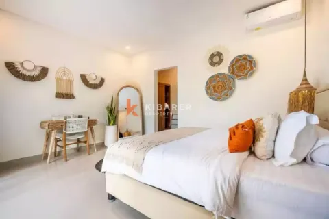 4 bedrooms Villa in Canggu, Badung, Indonesia No. 12138 6