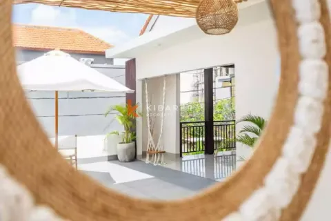 4 bedrooms Villa in Canggu, Badung, Indonesia No. 12138 4