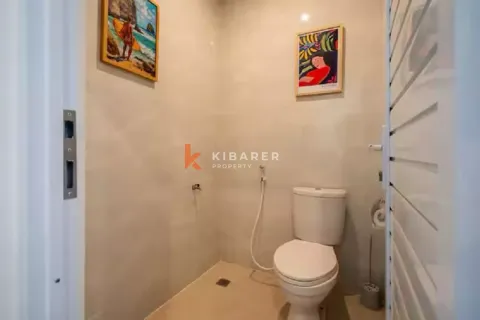 4 bedrooms Villa in Canggu, Badung, Indonesia No. 12138 24