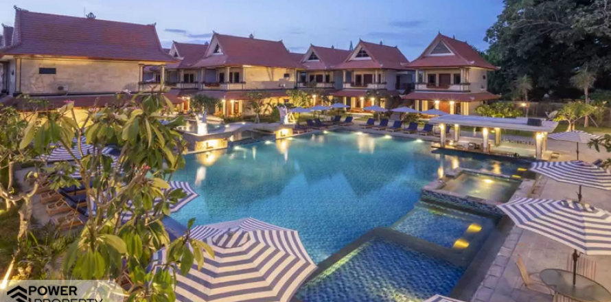 56 bedrooms Hotel in Seminyak, Badung, No. 8919