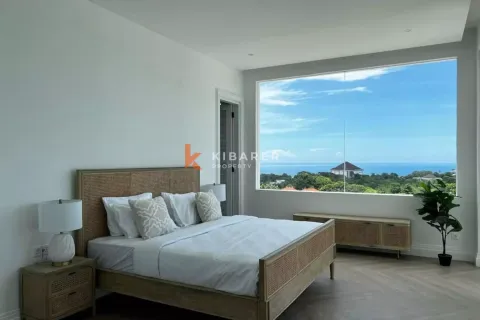 4 bedrooms Villa in Ungasan, Badung, Indonesia No. 13233 8