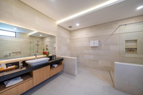 4 bedrooms Villa in Tampaksiring, Gianyar, Indonesia No. 13235 26
