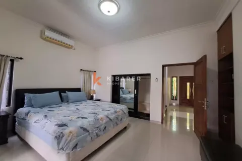 3 bedrooms Villa in Nusa Dua, Badung, Indonesia No. 12557 17