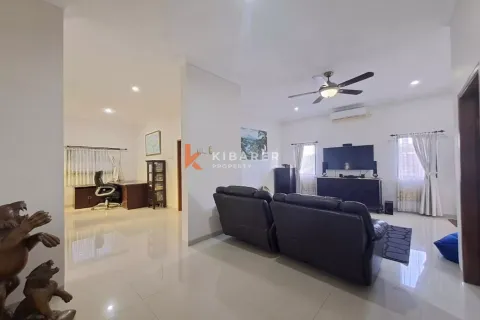 3 bedrooms Villa in Nusa Dua, Badung, Indonesia No. 12557 8