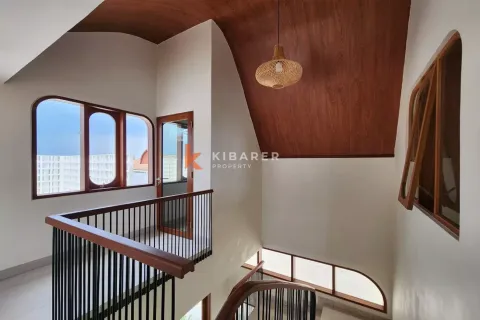 4 bedrooms Villa in Canggu, Badung, Indonesia No. 12554 9