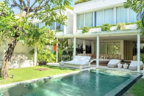 3 bedrooms Villa in Kerobokan, Badung, Indonesia No. 12552 5