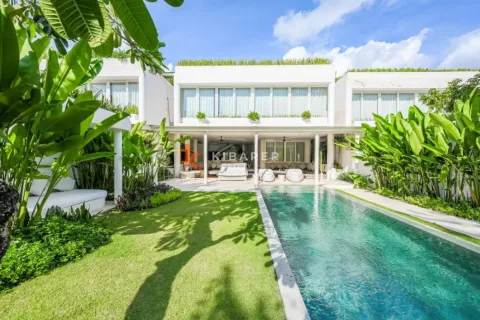 3 bedrooms Villa in Kerobokan, Badung, Indonesia No. 12552 4