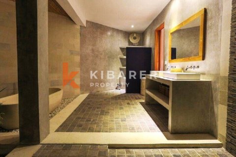 5 bedrooms Villa in Badung, Indonesia No. 13039 12