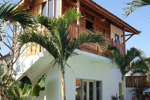 5 bedrooms Villa in Seminyak, Badung,  No. 9008 11