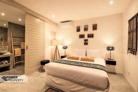 5 bedrooms Villa in Seminyak, Badung,  No. 9008 19
