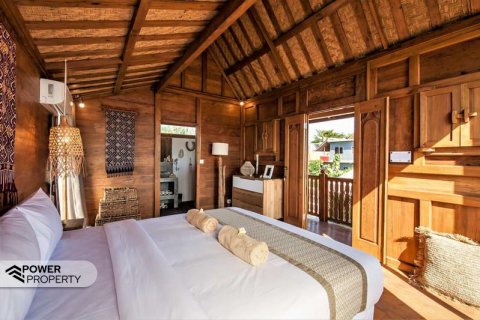 5 bedrooms Villa in Seminyak, Badung,  No. 9008 2