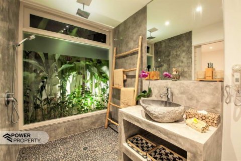 5 bedrooms Villa in Seminyak, Badung,  No. 9008 23