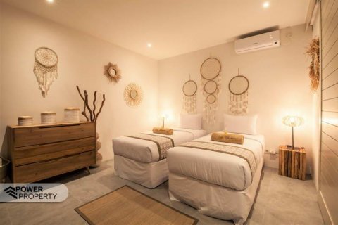 5 bedrooms Villa in Seminyak, Badung,  No. 9008 20