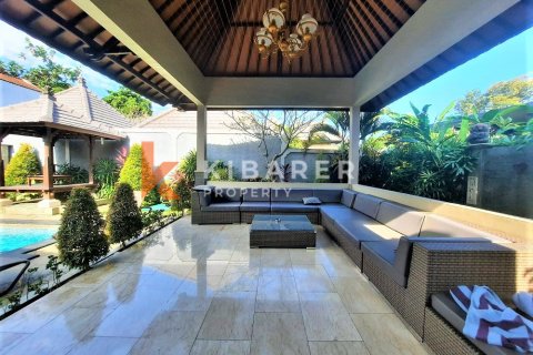 2 bedrooms Villa in Tibubeneng, Badung, Indonesia No. 13042 8