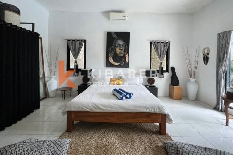 2 bedrooms Villa in Kerobokan, Badung, Indonesia No. 13047 14