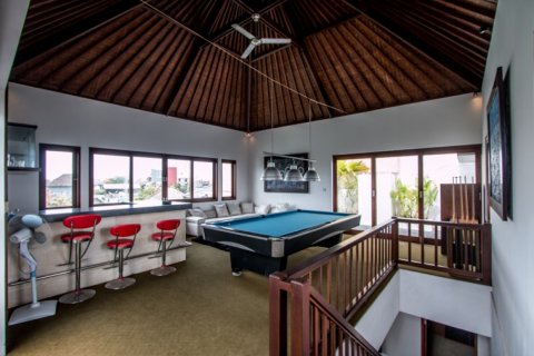6 bedrooms Villa in Canggu, Badung, Indonesia No. 10967 11