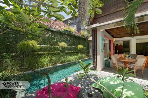 2 bedrooms Villa in Seminyak, Badung,  No. 9025 7