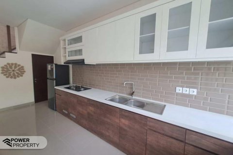 2 bedrooms Villa in Kerobokan, Badung,  No. 9023 21