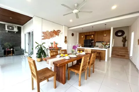 3 bedrooms Villa in Badung, Indonesia No. 12765 3
