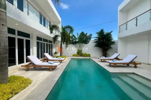 4 bedrooms Villa in Pererenan, Mengwi, Badung, Indonesia No. 12768 3