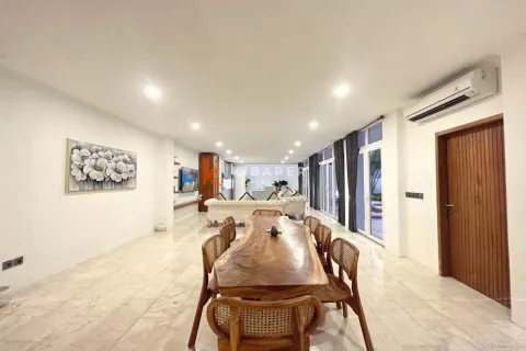 4 bedrooms Villa in Pererenan, Mengwi, Badung, Indonesia No. 12768 8