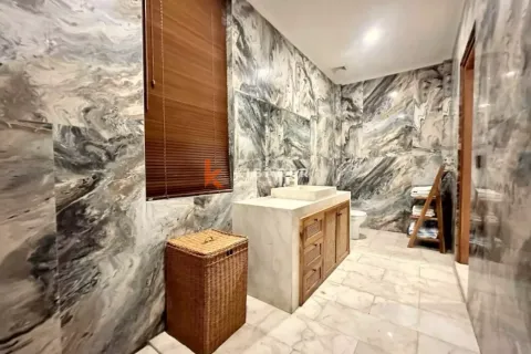 4 bedrooms Villa in Pererenan, Mengwi, Badung, Indonesia No. 12768 19