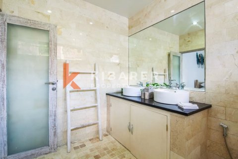 4 bedrooms Villa in Kerobokan, Badung, Indonesia No. 12770 17