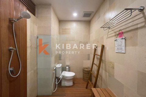 3 bedrooms Villa in Canggu, Badung, Indonesia No. 12890 24