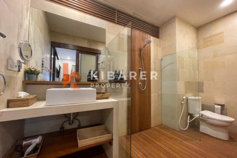 3 bedrooms Villa in Canggu, Badung, Indonesia No. 12890 5