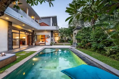3 bedrooms Villa in Tibubeneng, Badung, Indonesia No. 12475