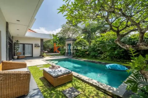 3 bedrooms Villa in Tibubeneng, Badung, Indonesia No. 12475 2