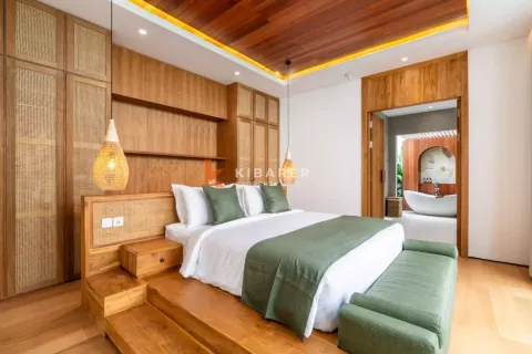 3 bedrooms Villa in Tibubeneng, Badung, Indonesia No. 12474 16