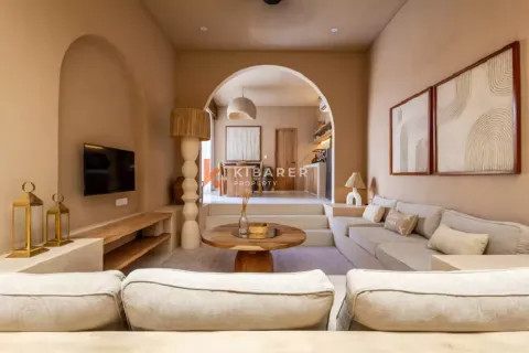 2 bedrooms Villa in Kuta, Badung, Indonesia No. 12356 3