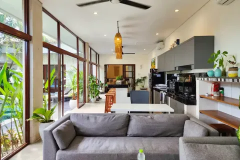 3 bedrooms Villa in Tibubeneng, Badung, Indonesia No. 10715 4
